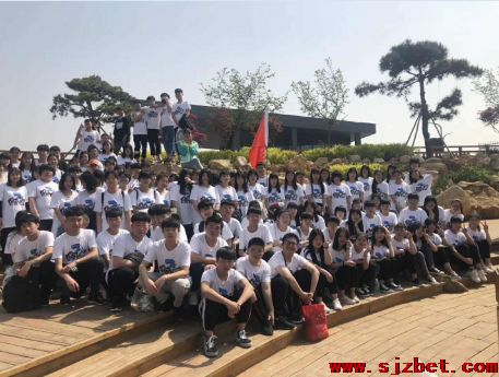 石家庄白求恩医学院秋季新生注册学籍一般什么时候？
