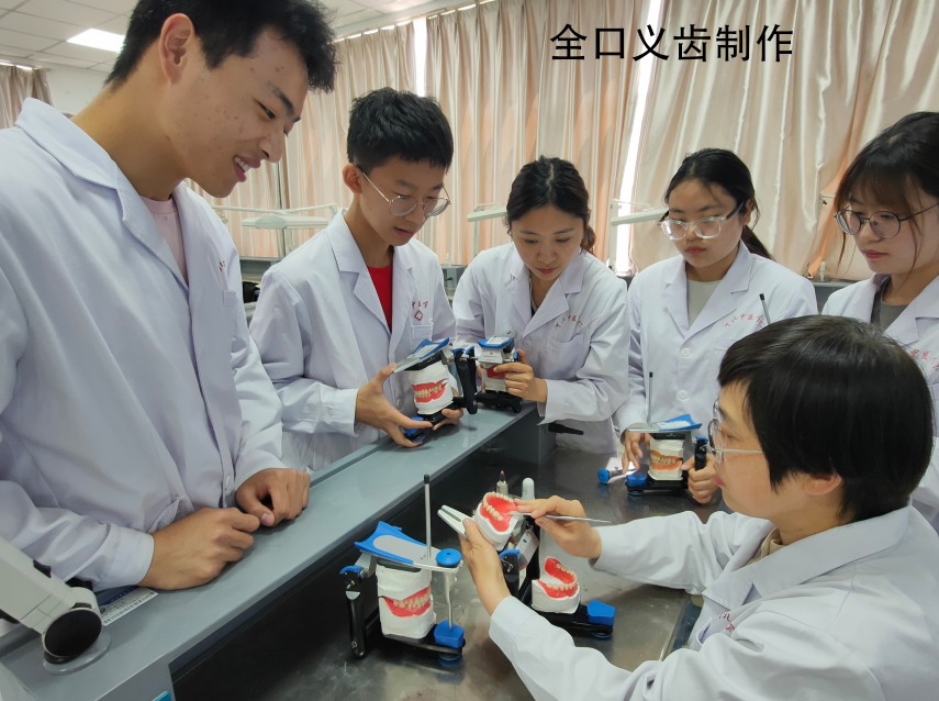 中考分数在100多可以上石家庄白求恩医学中等专业学校口腔专业吗？